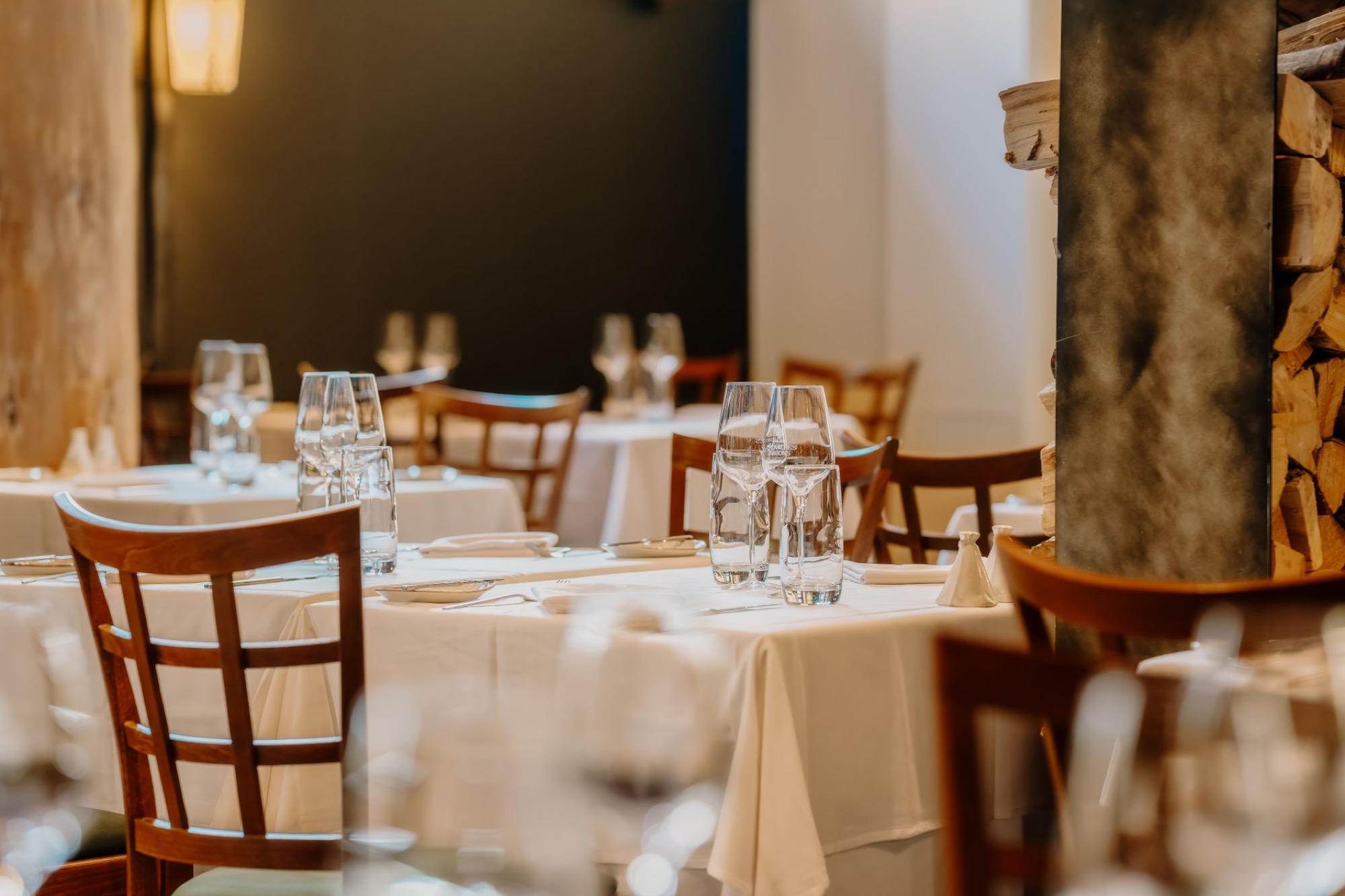 A busy, well-reviewed local business full of happy customers.